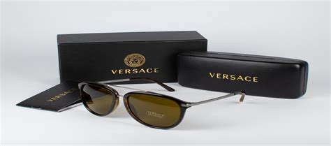 How to spot fake Versace glasses and sunglasses 